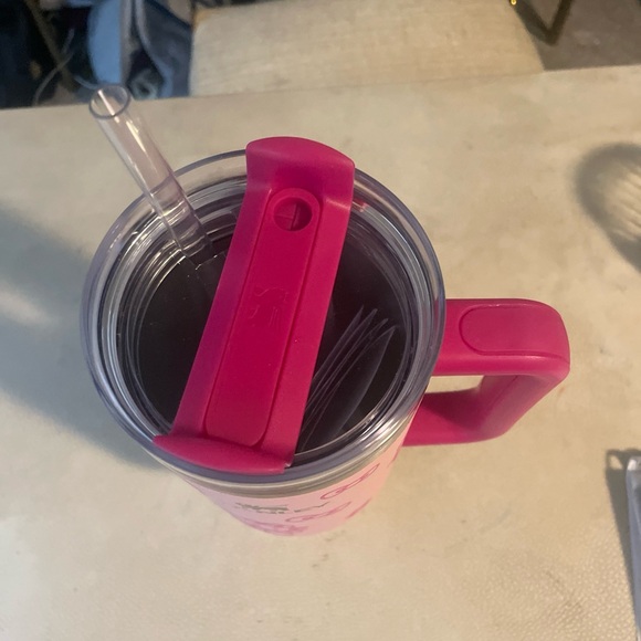 Hello kitty stanley cups 40oz tumbler - Picture 6 of 6